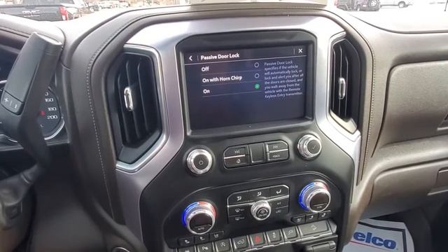 Why does my Chevy or GMC keep locking when I walk away? смотреть онлайн