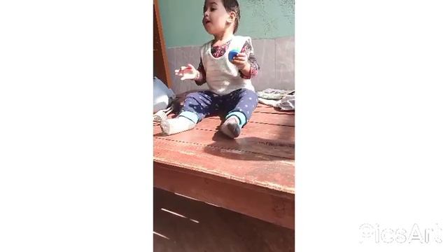 Opera Song By A Little Kid 🎶🎵 | My kid's club смотреть онлайн