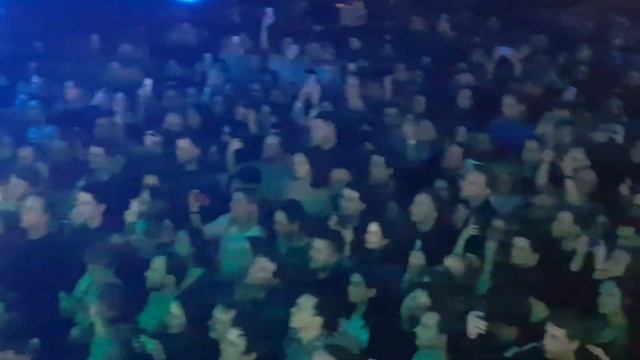 #пятница #весна Весна. Пятница в Киеве (Атлас), 9.03.2020 смотреть онлайн