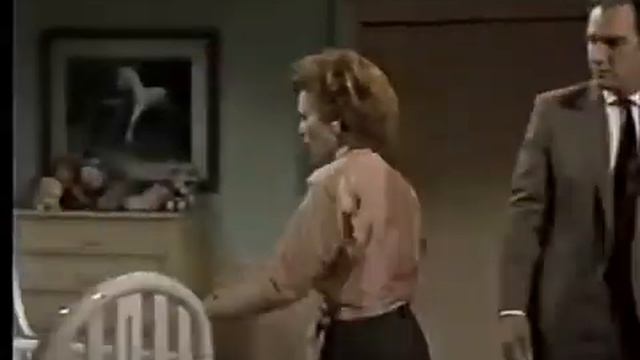 Loving (October 9, 1990) смотреть онлайн