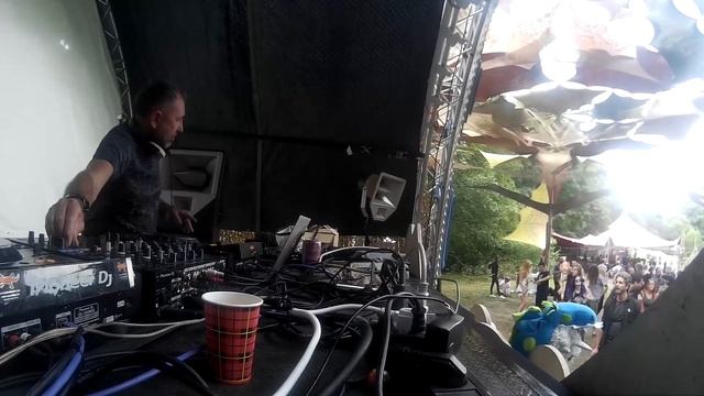 Episode 37: RAY CASTLE at Space Safari 2018 смотреть онлайн