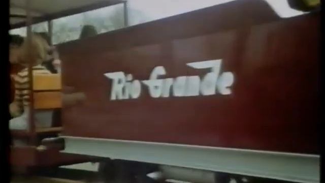 Enjoy a Great Day at the West Midlands Safari Park in 1980 смотреть онлайн