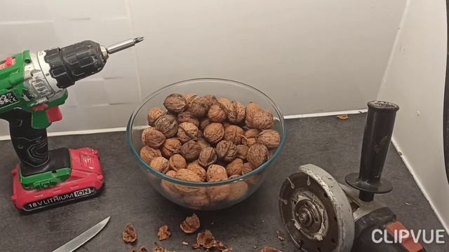 КАК МОЙ МУЖ КУШАЛ ОРЕШКИ НА КУХНЕ 😇😇😇🙃🙂🤣ПОСОБИЕ ДЛЯ НАЧИНАЮЩИХ смотреть онлайн