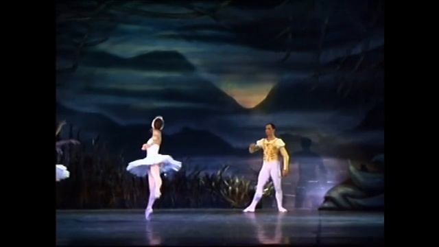 Tchaikovsky & Swan Lake - Izmir State Opera and Ballet смотреть онлайн