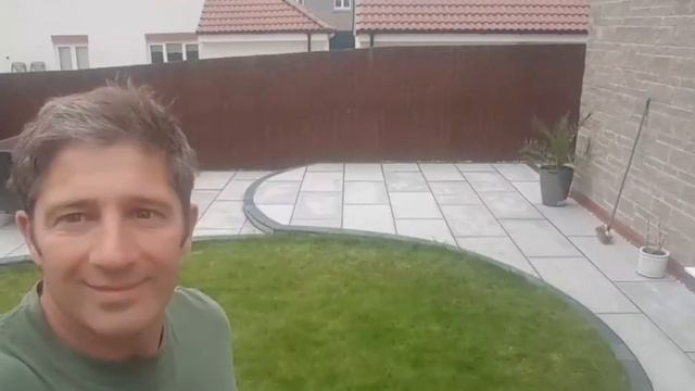 Landscaping Jobs Revisited with Johnyboy смотреть онлайн