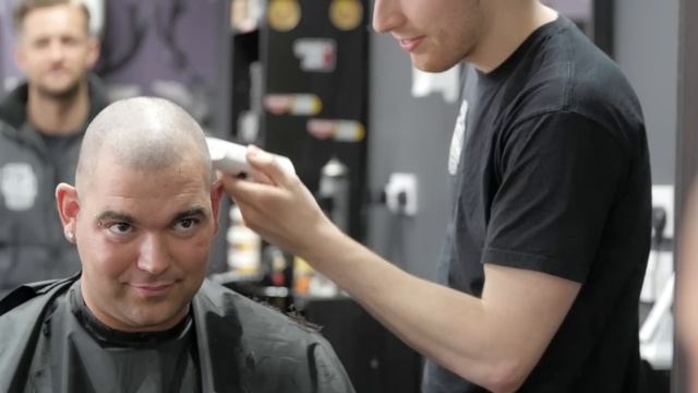 Brave The Shave for Macmillan Cancer 2015. смотреть онлайн