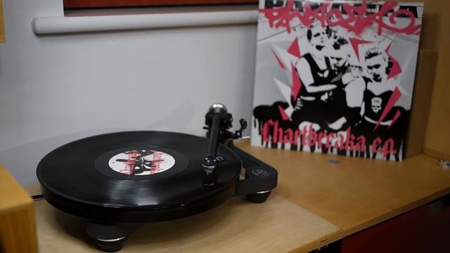 Panacea - King Of The Jungle (Burnt Out Raver Mix) (Chartbreaka E.P. - Position Chrome PC 57 B) 200 смотреть онлайн