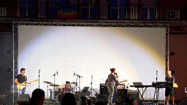 OTB Only The Brave - C'è un re - Live at Rock for a Friend 2022 смотреть онлайн