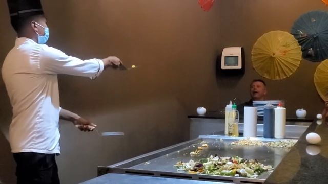 Фееричное ШОУ Доминиканское исполнение японской кухни смотреть онлайн