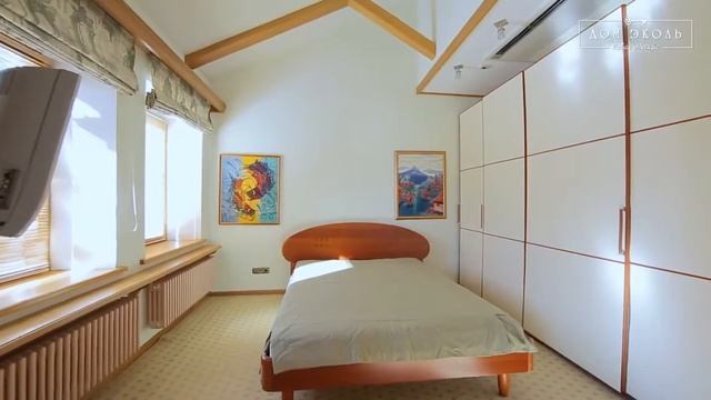 Продается 4 х уровневый дом 680 м2 с бассейном 2