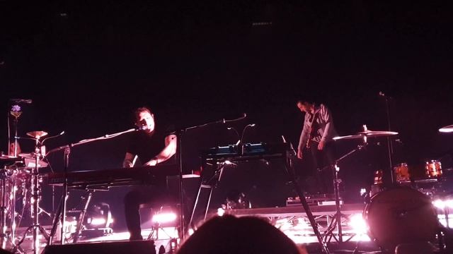 Owl City - Be Brave (Short) (Cinematic Tour 2018 live in Seoul) смотреть онлайн