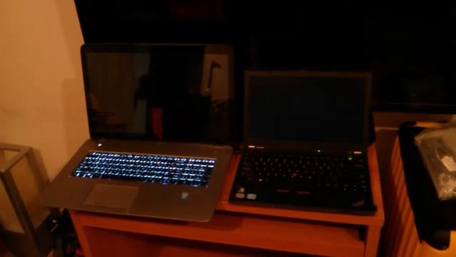 Windows 8 start up time comparsion of HDD & SSD (Hp M7-J010DX vs Lenovo X230) смотреть онлайн