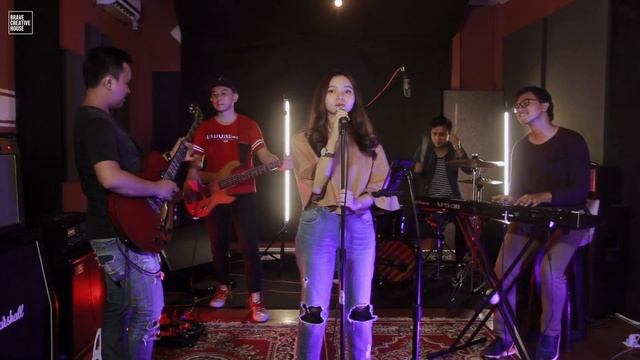 PASTO - TANYA HATI (COVER BY PINKAN SALADINA X BRAVE BAND) смотреть онлайн