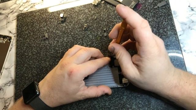 Apple iPhone 6 Repair / Samsung A5 Connector смотреть онлайн