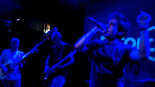 brave the spirit at the record bar смотреть онлайн