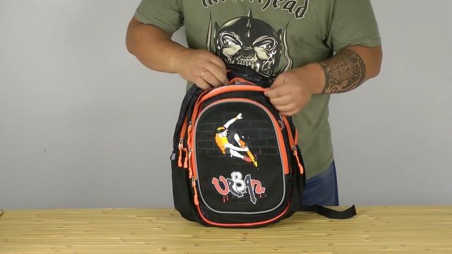 Распаковка Safari Basic 20 л Черный 19-117M-1 смотреть онлайн