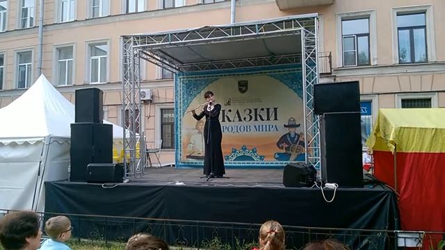 Выступление солистки из грузинской общины Петербурга смотреть онлайн