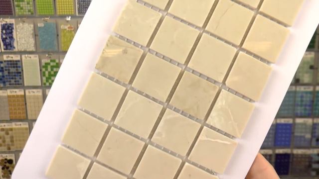 Мозаика из бежевого мрамора