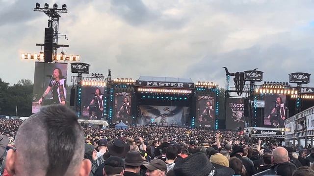 Hammerfall - Glory to the Brave (Live Wacken 2023) смотреть онлайн