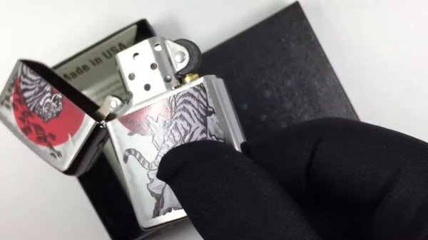 Zippo 29889 – Zippo Asian Tiger Design Brushed Chrome
