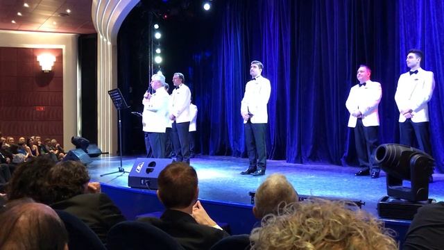 Presentazione Ufficiali a bordo della MSC Opera смотреть онлайн