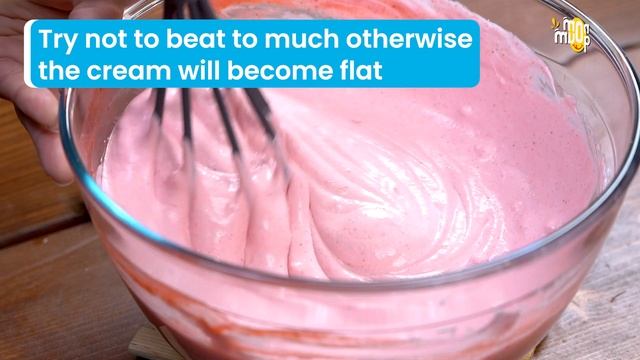 Strawberry Ice Cream | Nom Qoum The Food Channel смотреть онлайн