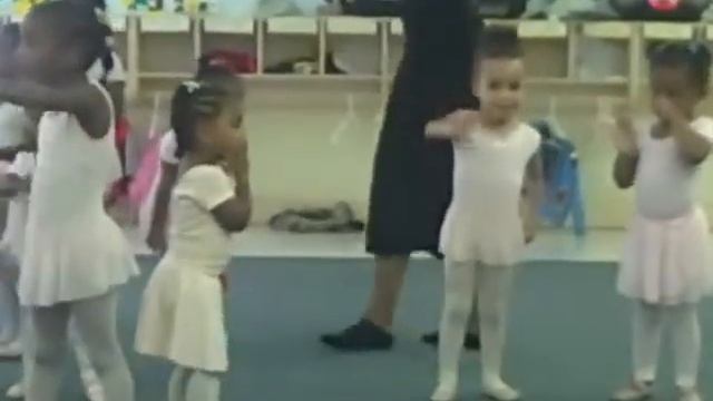 Check My Flow, Yo! смотреть онлайн