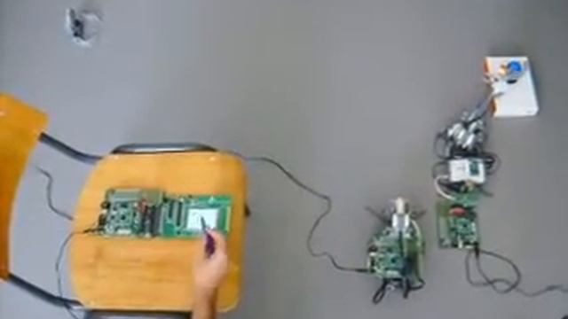PIC Remote Control for Lego NXT (I2C & RF) смотреть онлайн