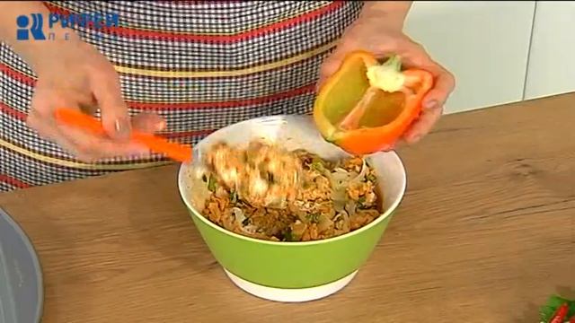 Что Есть. Перцы, запеченные с икрой из баклажанов смотреть онлайн