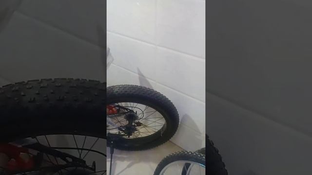 Chaudhary Cycle Store смотреть онлайн