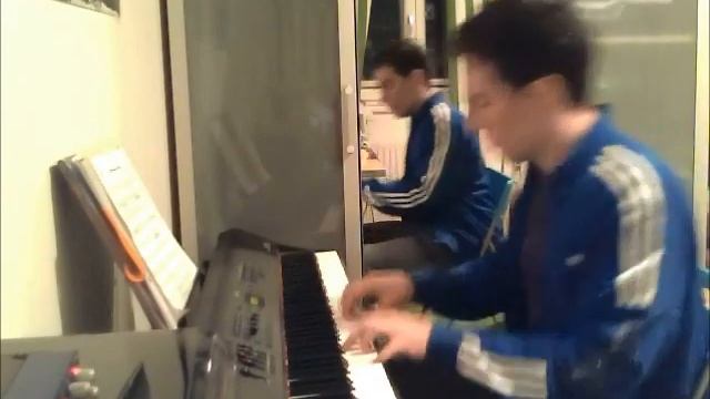 Marlon Roudette - Anti Hero (Piano Cover / Improvisation) смотреть онлайн