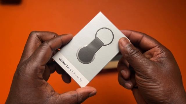 Leather Loop For Apple Airtag смотреть онлайн