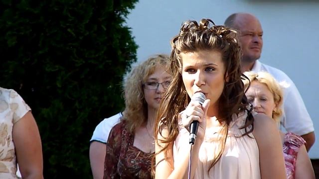 Anna Vasilyeva (Анна Васильева) - Песня о школе смотреть онлайн