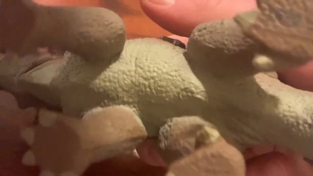 Safari LTD 2021 Triceratops w/ armor review!!! 😻😻😻 смотреть онлайн