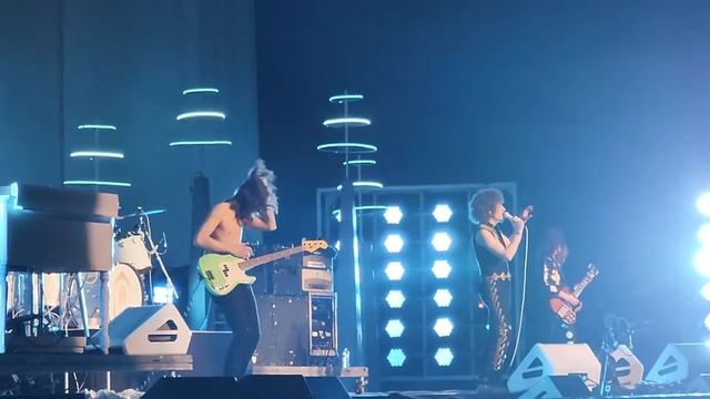 Greta Van Fleet - Safari Song смотреть онлайн