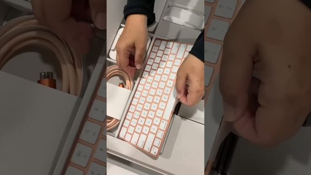 Unboxing My New iMac 24" смотреть онлайн