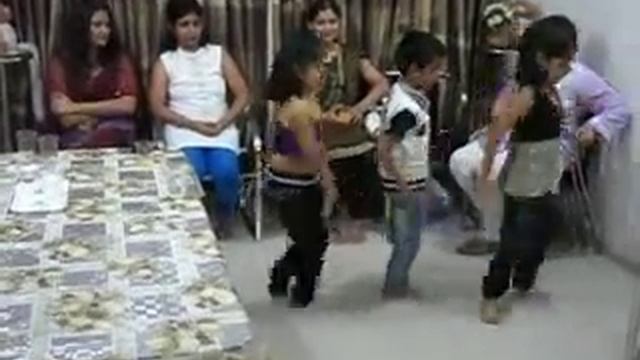 Dance Performance смотреть онлайн