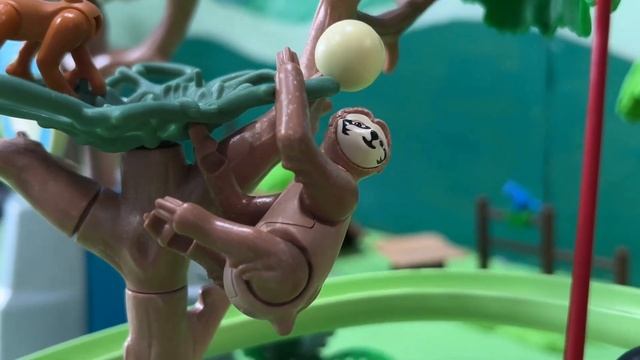 Unbox the Playmobil Wiltopia Tropical Jungle Playground смотреть онлайн