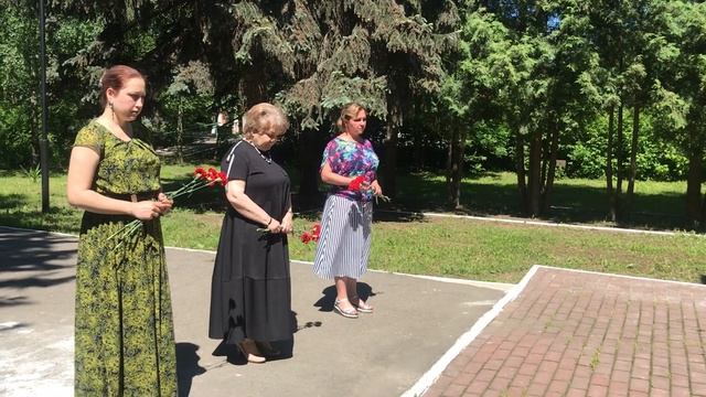 МУК ДК "Плещеево" . 22 июня День памяти и скорби. У Обелиска павшим землякам. смотреть онлайн