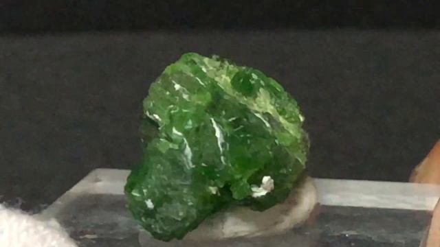 Minerals #174: Chrome Diopside, Russia. 第５回宇都宮ミネラルマルシェ смотреть онлайн