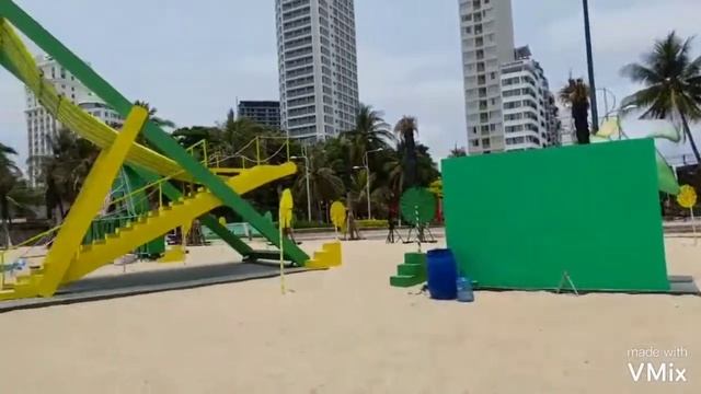 Вьетнам.Начянг 2021.Бик Си.Nha Trang. Louisiane Beach. Supermarket Bic C.