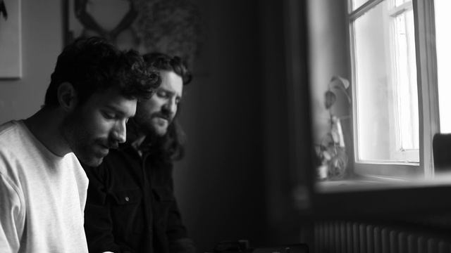Amistat - Brave (Live Session From Home ) смотреть онлайн