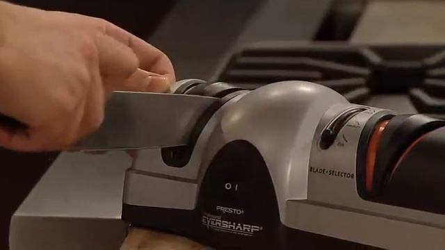 Presto Professional EverSharp   Three Stage Electric Knife Sharpener