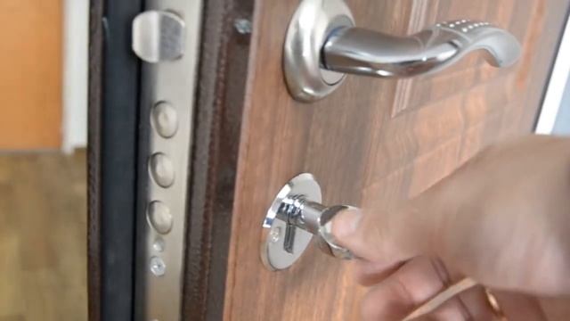 Металлическая дверь Статус комфорт смотреть онлайн