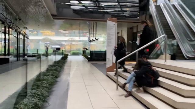 Istanbul Narrated Walk #4 Experiencing Zorlu Center, Talking About Ghosts! смотреть онлайн