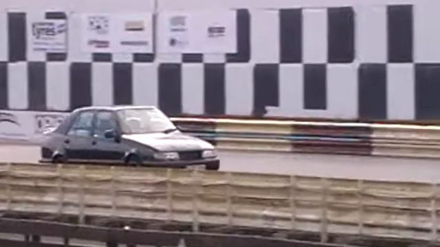 saab 9000 2nd run.MOD смотреть онлайн