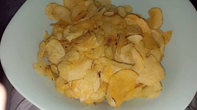 Что будет если есть чипсы целую неделю / эксперимент смотреть онлайн