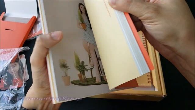 BB Girls / Brave Girls 2023 Seasons Greetings Unboxing! (Yes, it's MAY!) смотреть онлайн