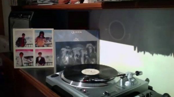 Queen - Play the game (LP)