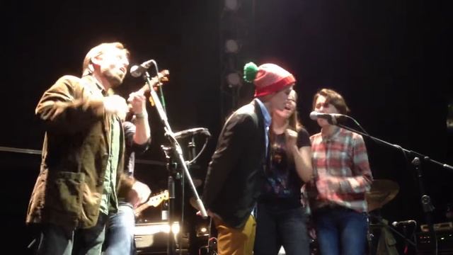Glen Hansard - Falling Slowly (live at Moscow Hall, 07.11.13) смотреть онлайн